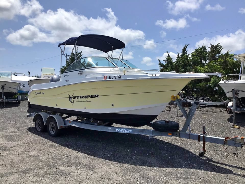 2005 Seaswirl striper 21 for sale in Linwood, NJ