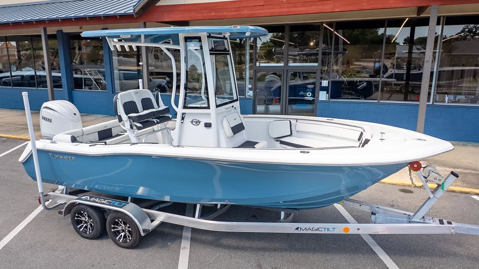2027 Tidewater 210 LXF for sale in Fleming Island, FL