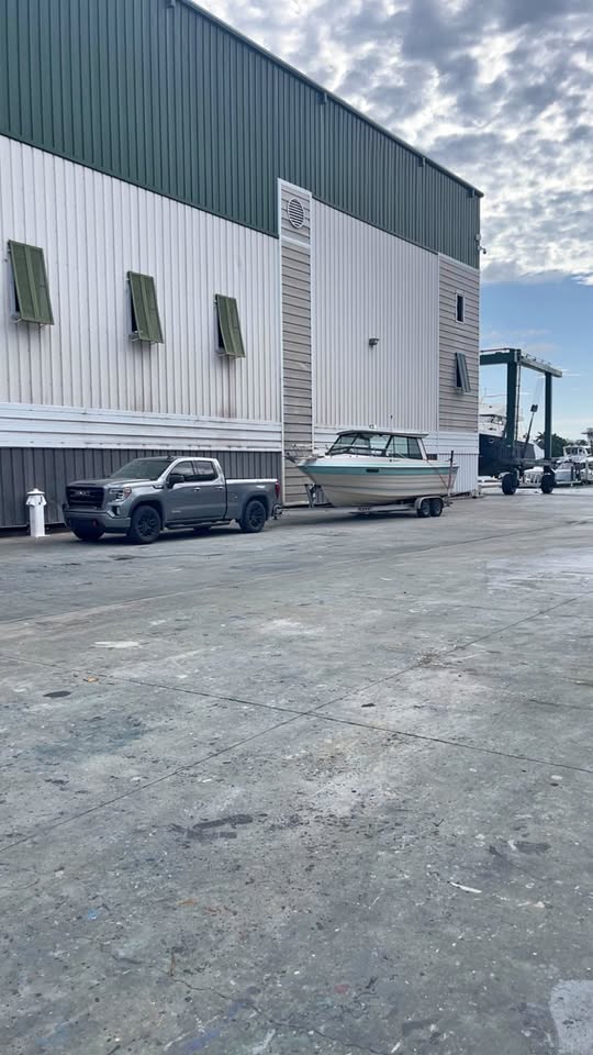 1991 Thompson Fisherman 240 for sale in Naples, FL