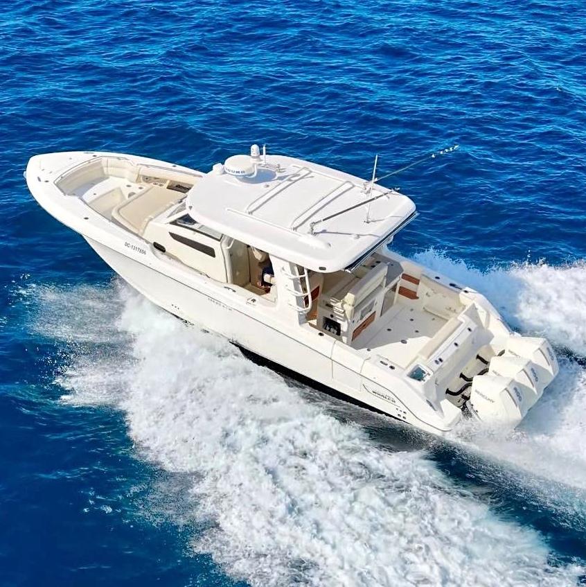 2021 BOSTON WHALER 350 REALM for sale in Fajardo, PR