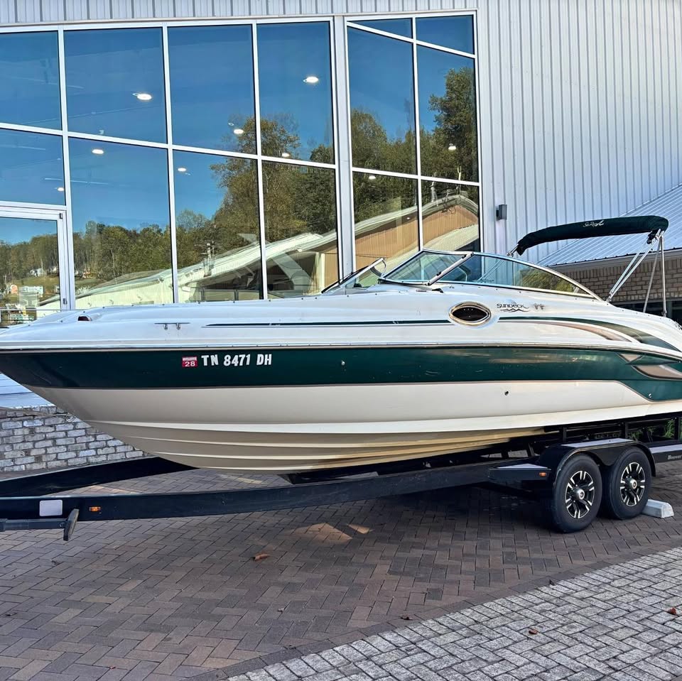 2003 Sea Ray 240 Sundeck for sale in La Follette, TN