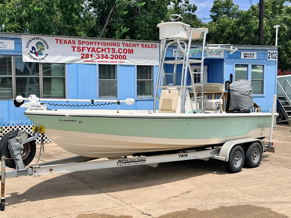 2013 Pathfinder 2400 for sale in League City, TX