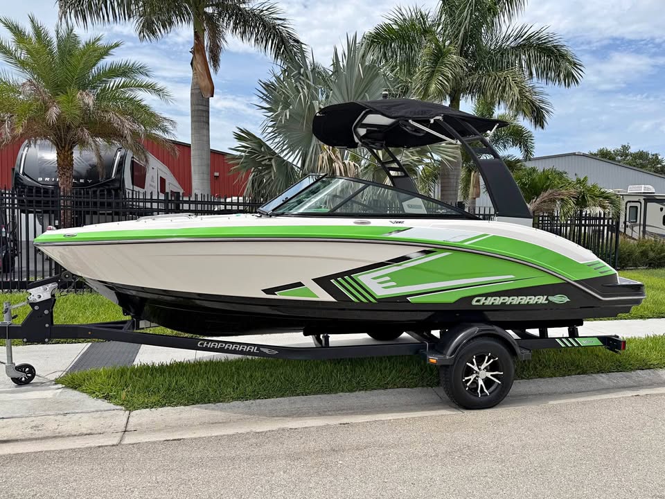 2015 Chaparral 203 vortex vrx *only 106 hours!!* for sale in Sarasota, FL