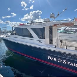 2018 CUTWATER 302 SPORT COUPE for sale in Buzzards Bay, MA