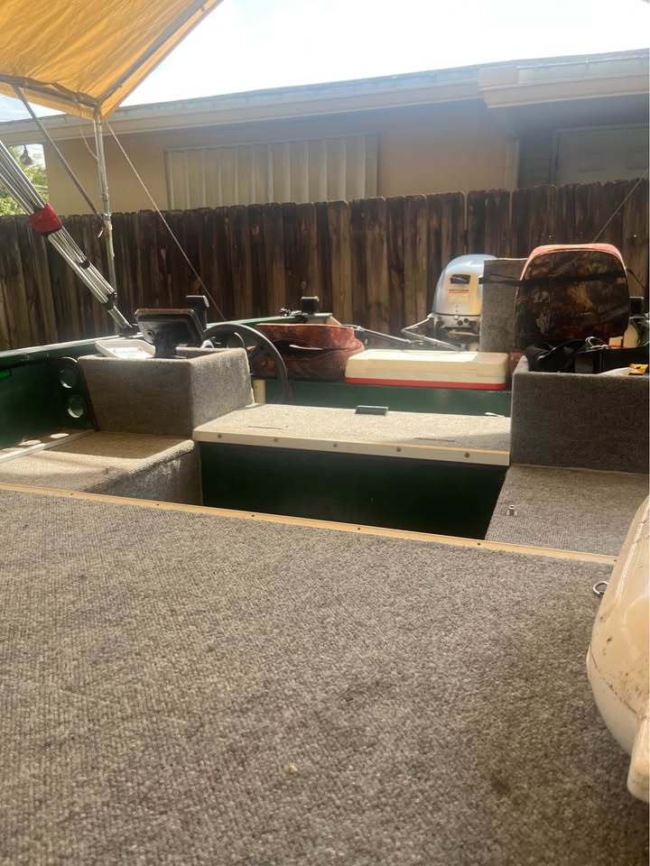 1993 Boat, 2023 motor for sale in Miramar, FL