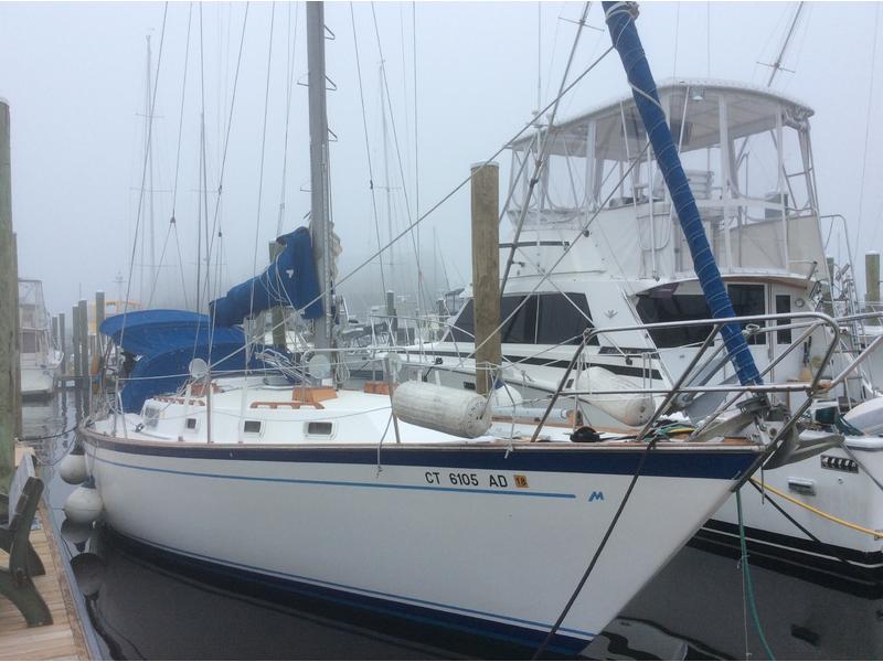 38' Morgan 383 for sale in Connecticut