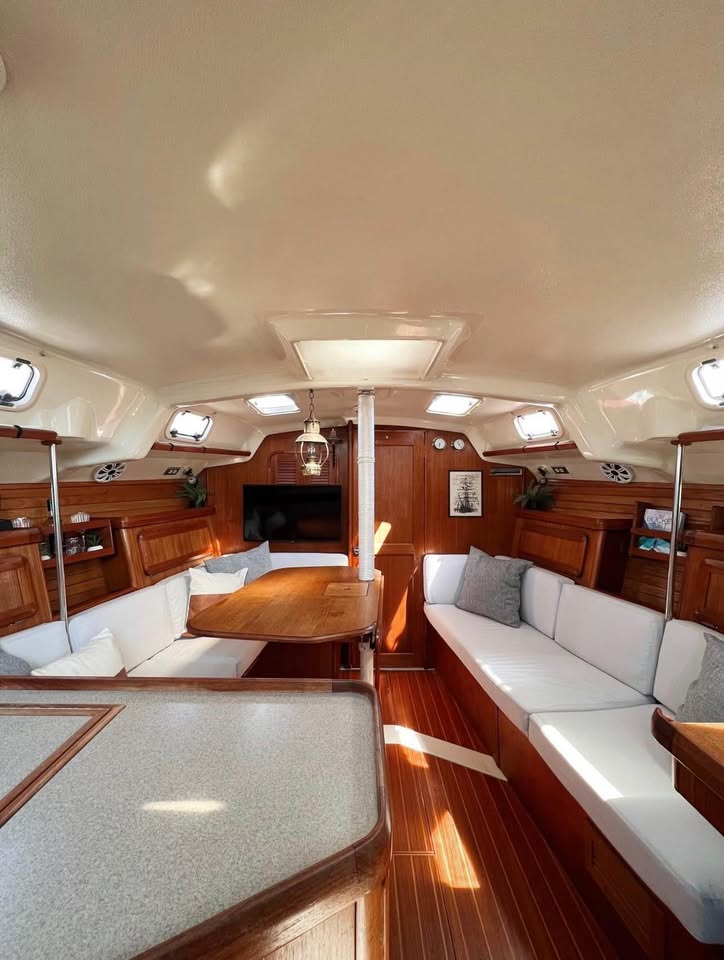 1993 Hunter Legend 37.5 sailboat for sale in San Diego, CA