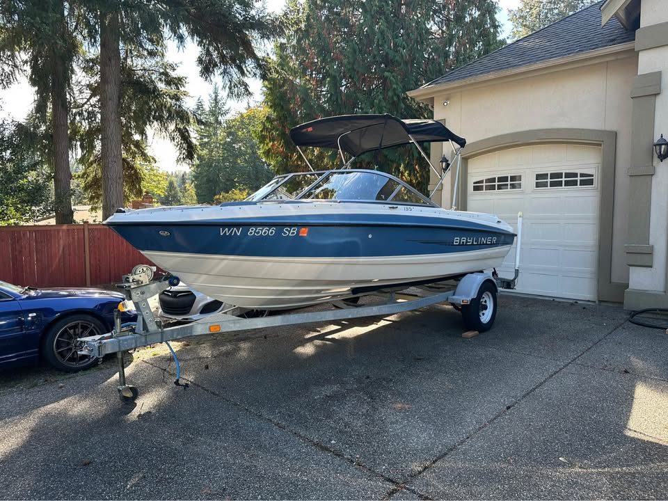 2012 Bayliner 195 bowrider for sale in Brier, WA