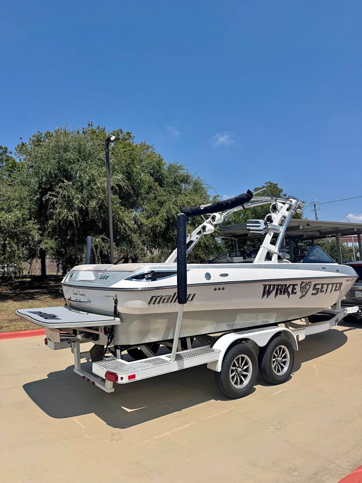 2011 Malibu Wakesetter 23 LSV for sale in Austin, TX