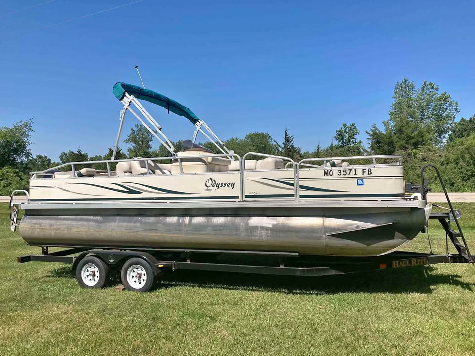 2006 Odyssey 300 Series for sale in Pleasant Hill, MO