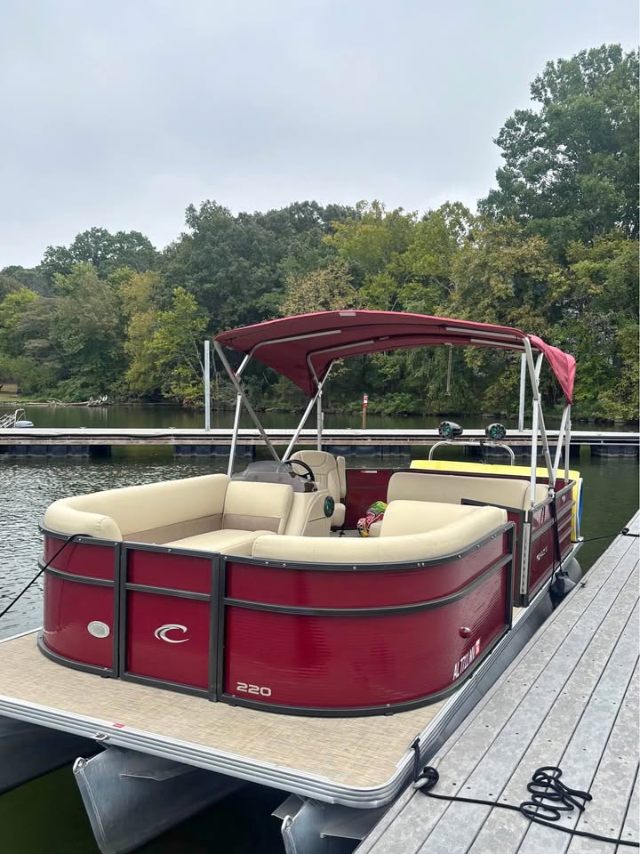 2016 Crest 220 for sale in Lebanon, TN