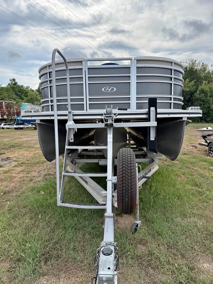 2017 HARRIS 220 SOLSTICE for sale in Helotes, TX
