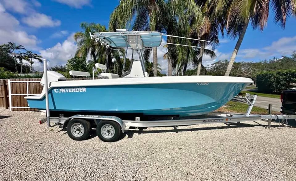 2001 Contender 23 open for sale in Hollywood, FL