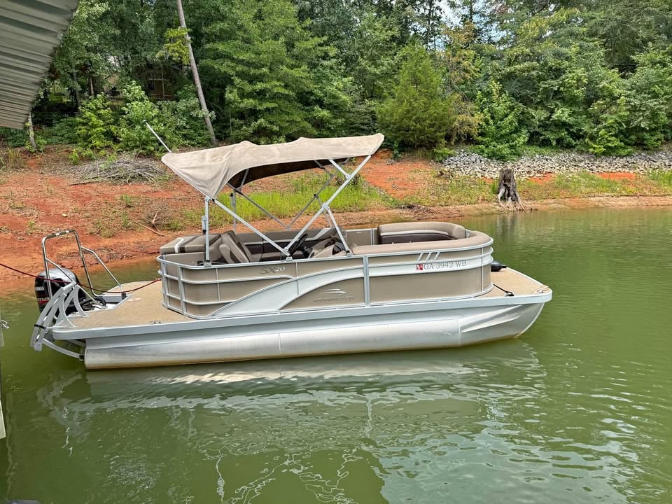 2022 Bennington SX20 Platinum tri-toon for sale in Hartwell, GA