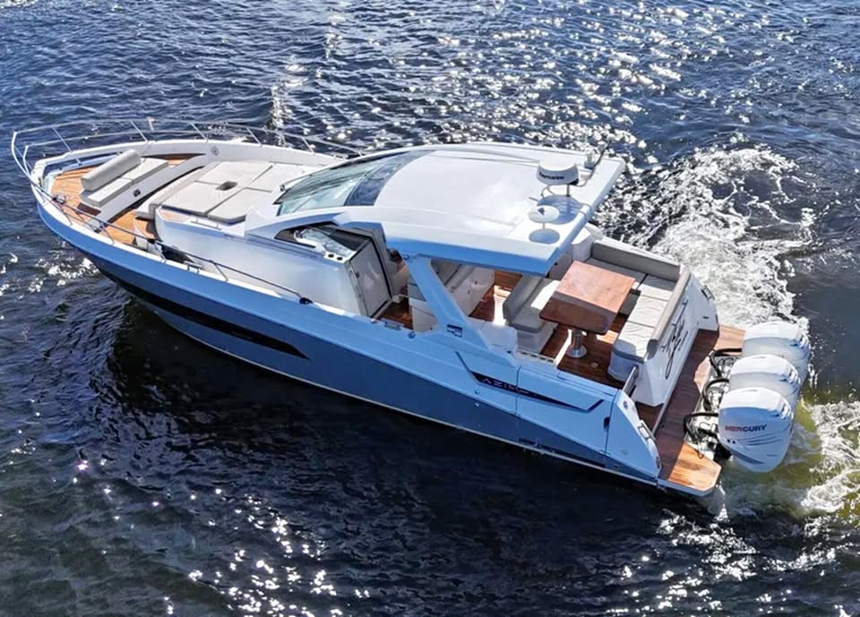 2018 Azimut 40' Verve for sale in Jensen Beach, FL