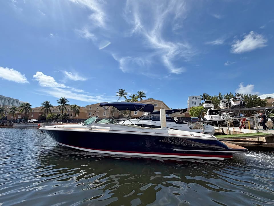 2013 Chris Craft CORSAIR 32 for sale in Sunny Isles Beach, FL