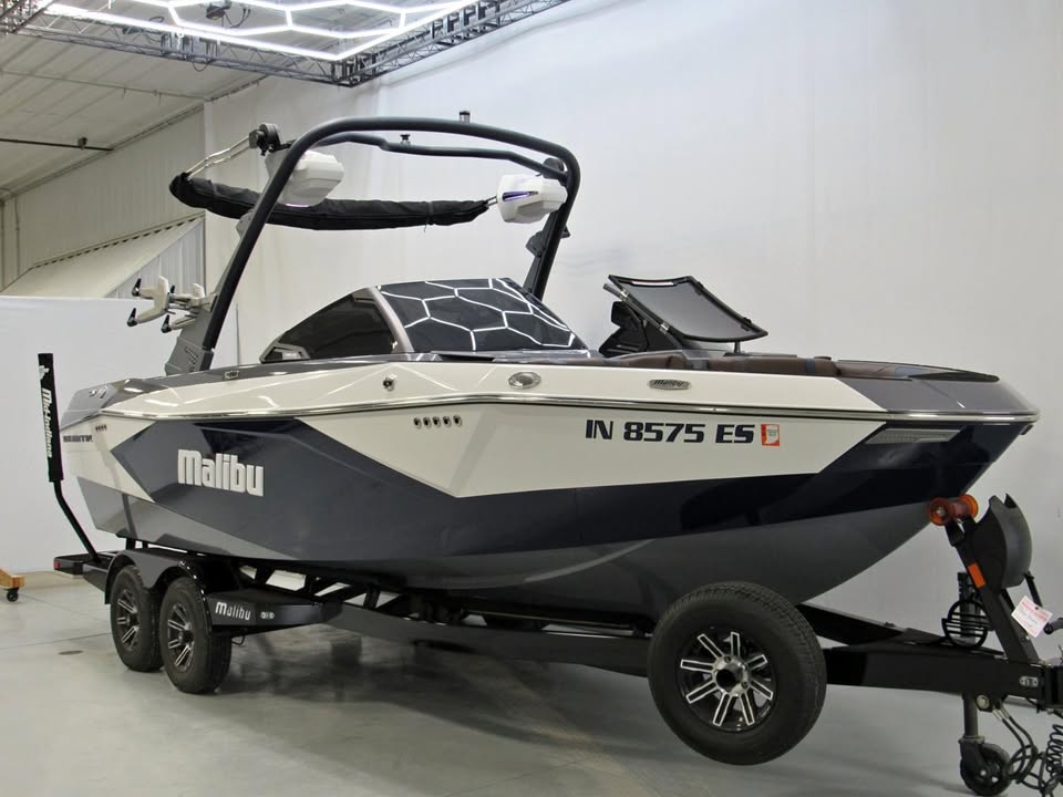 2025 Malibu 23 LSV for sale in Atlanta, IN