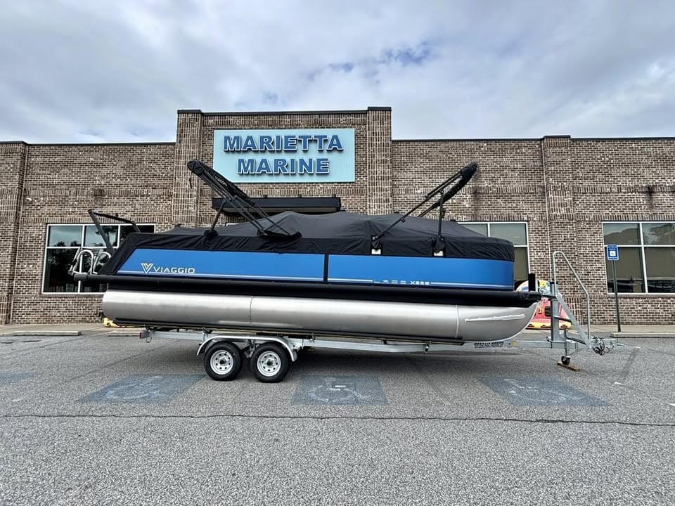 2025 Viaggio Lago X22S WHonda 200HP - 4-Stroke Engine for sale in Acworth, GA