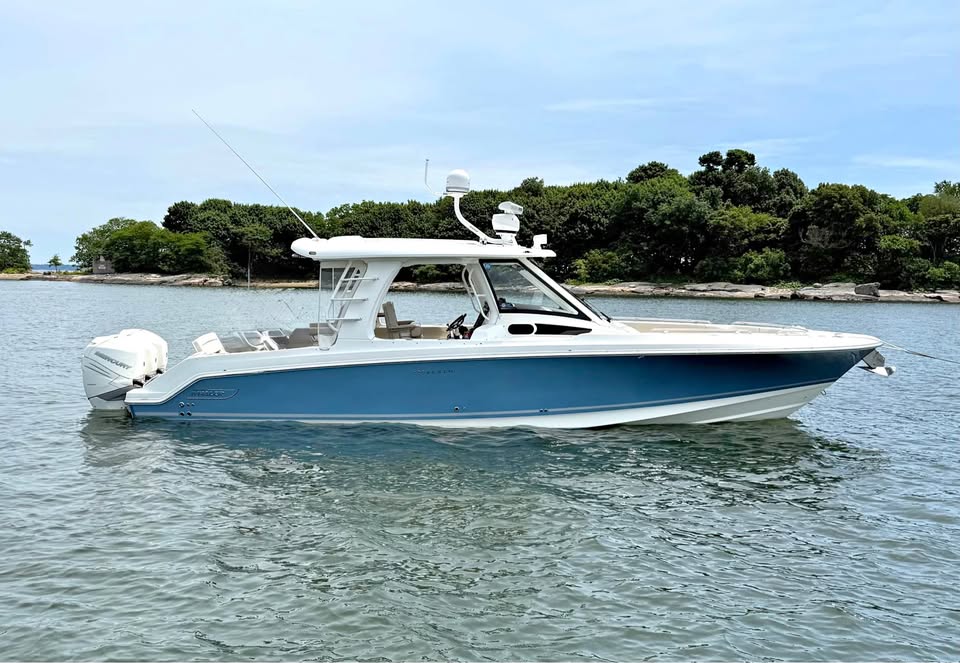 2019 Boston Whaler 350 realm for sale in Bronxville, NY