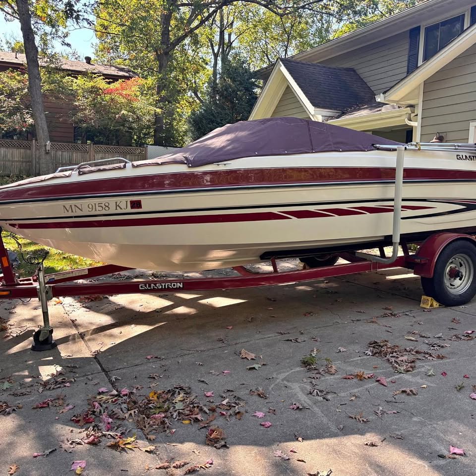 2007 Glastron Bowrider GT 205, 5.0 Volvo Penta for sale in Minneapolis, MN