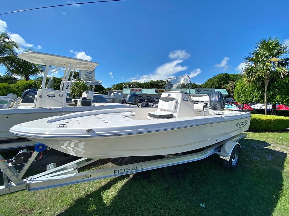 2027 Robalo 206 Cayman Pro for sale in Key Largo, FL