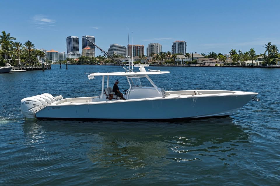 2021 Jupiter 43 for sale in Hampton Bays, NY
