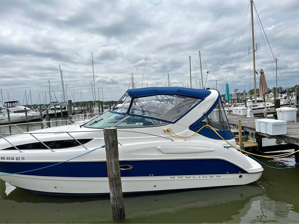 2007 Bayliner 305 Ciera - Twin MerCruisers - Clean & Ready Ready for Summer Fun for sale in Middle River, MD