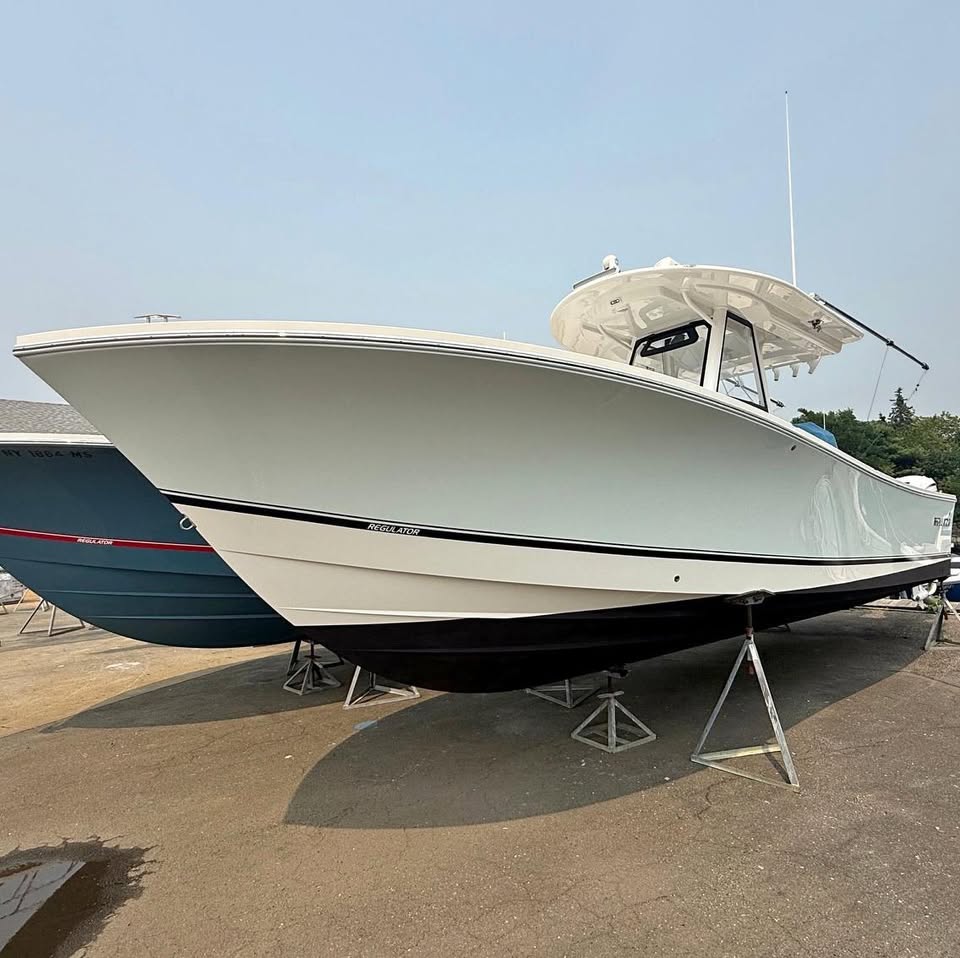 2023 Regulator 31 for sale in Babylon, NY