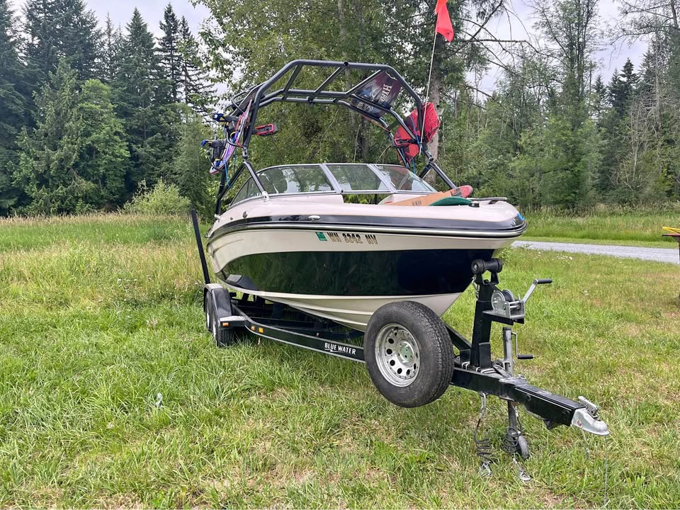 20’ Bluewater Shadow Ski boat for sale in Graham, WA