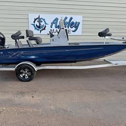 2027 Xpress Hyper-Lift Bay Series H20 BAY-LOADED for sale in Pensacola, FL