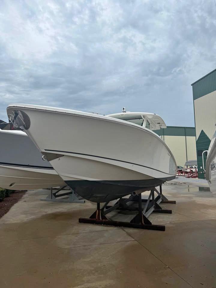 2013 Boston Whaler 370 Outrage **BRING OFFERS** for sale in Panama City Beach, FL