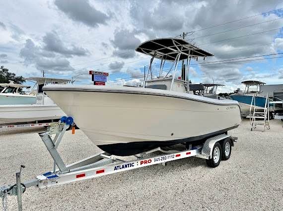 2019 Cobia 220 Center Console for sale in Palmetto, FL