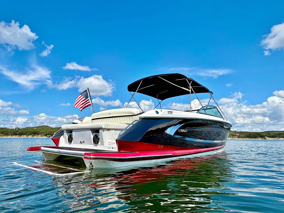 2012 Cobalt A28 for sale in Jonestown, TX