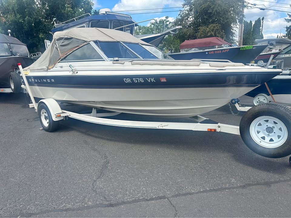 1995 Bayliner Capri 1950 for sale in Portland, OR