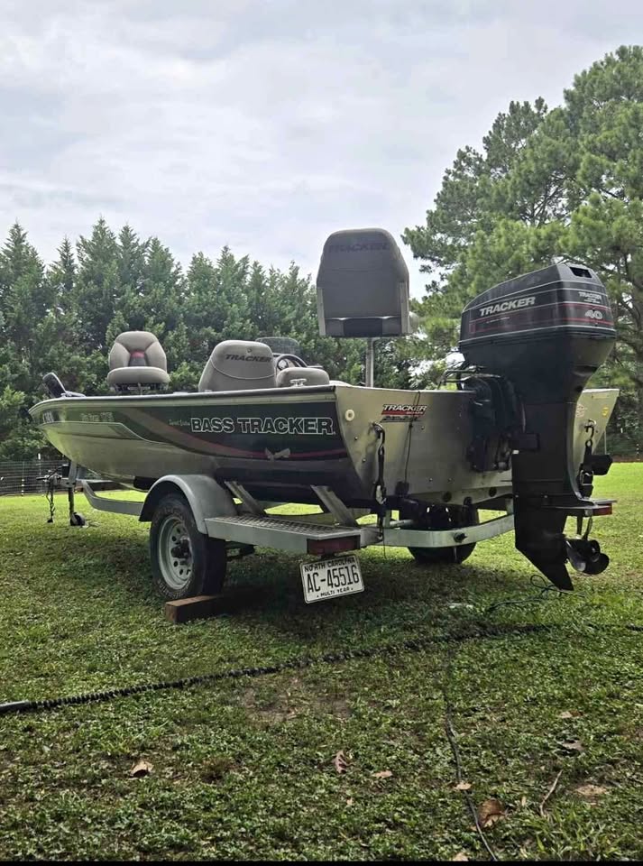 **1999 Bass Tracker Special Edition 175 with Galvanized Trailer – for sale in Salisbury, NC