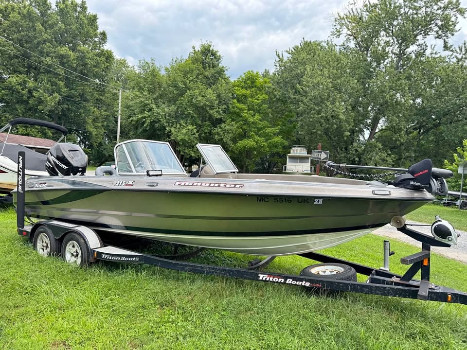 2005 Triton 215x for sale in Coraopolis, PA
