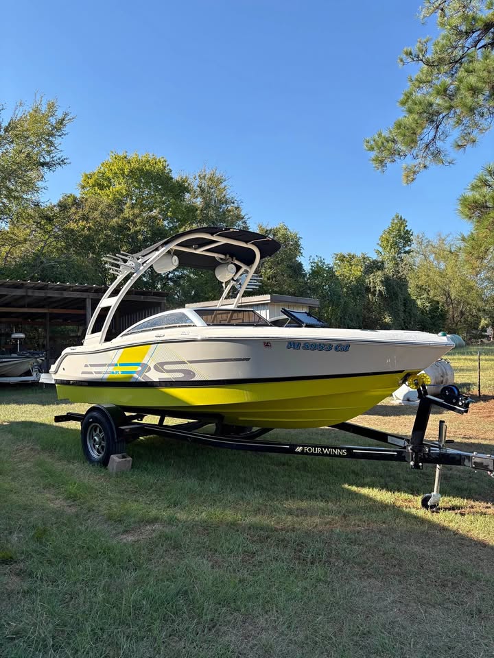 2017 Four winns H180 rs for sale in Palestine, TX