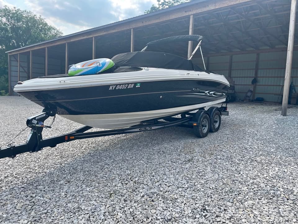 2005 Searay Select 200 for sale in Mt Washington, KY
