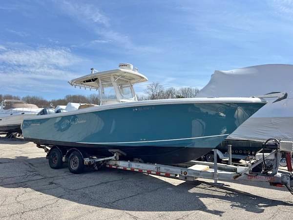 32ft Sailfish Center Console Twin Yamaha 300hp 4 Stroke 669 Hours for sale in Buzzards Bay, MA