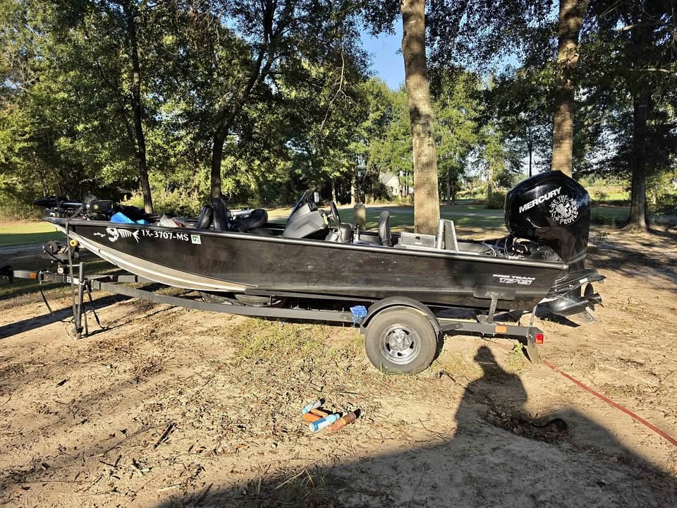 2025 Tracker ProTeam175 Crappie Edition for sale in Buna, TX