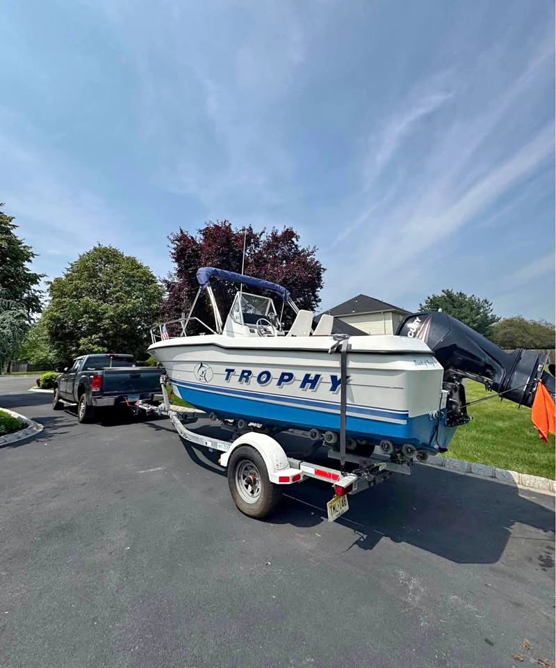 2004 Trophy Center Console 20FT | Trades for sale in Huntingdon Valley, PA