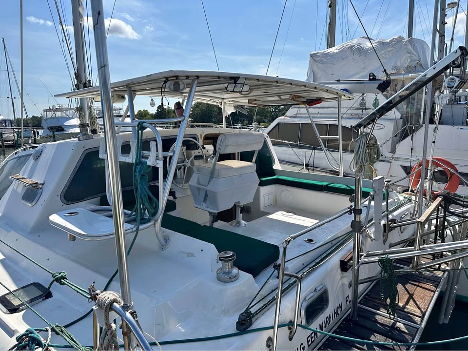 Kennex 38 catamaran for sale in Warsaw, VA