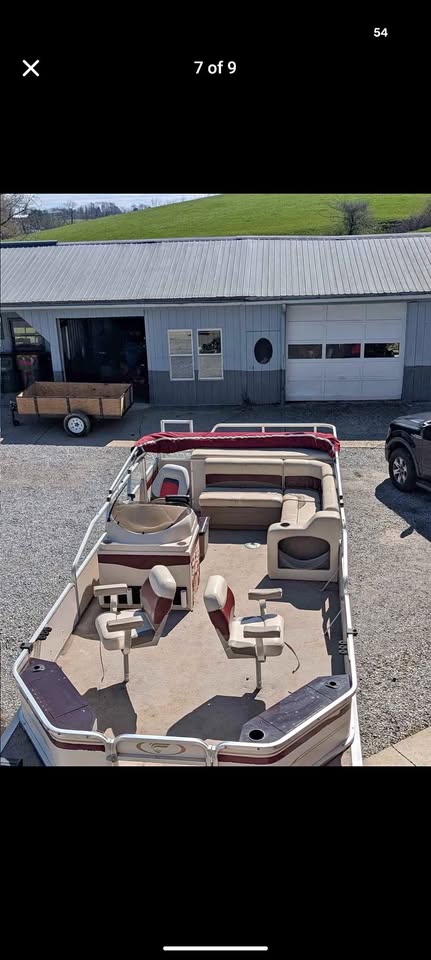 Pontoon boat for sale in Millersburg, OH