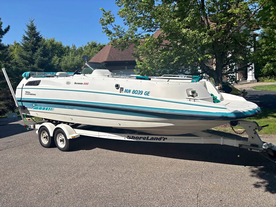 2007 Chapparal Sunesta 220 for sale in St Bonifacius, MN