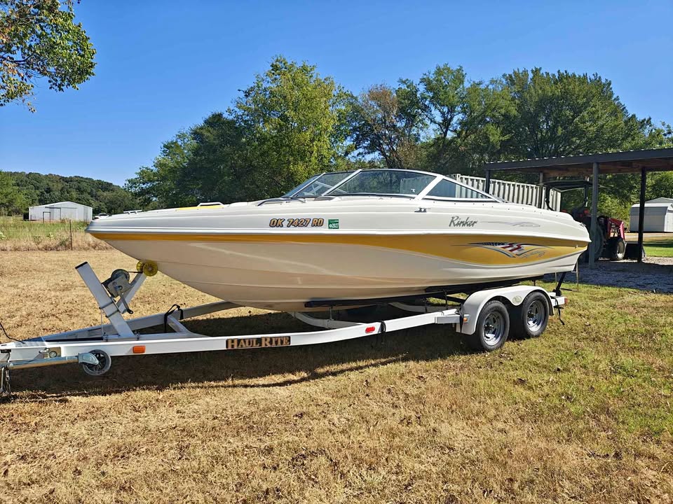 2003 Rinker 212 captivia for sale in Broken Arrow, OK