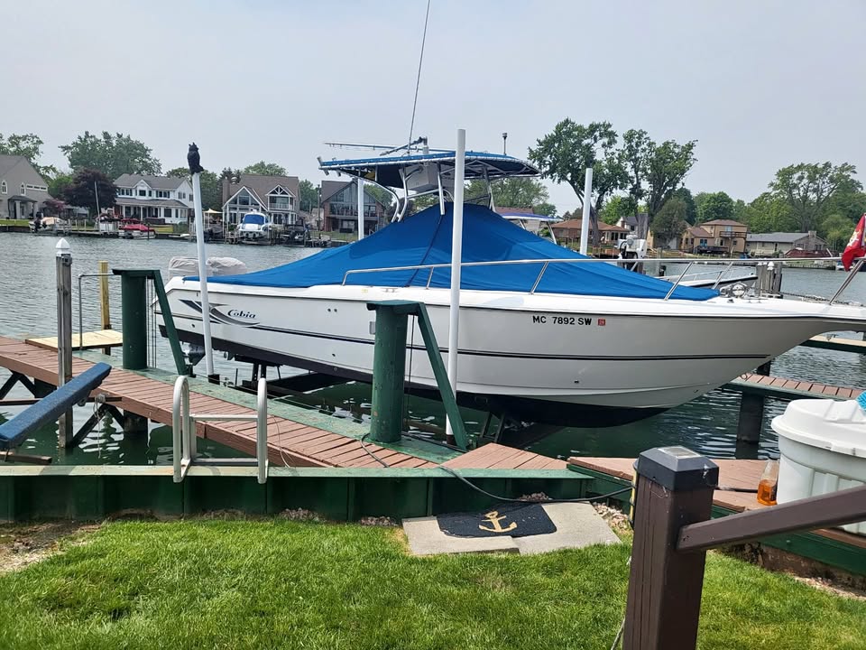 2003 - Cobia 314 Center Console for sale in Gibraltar, MI