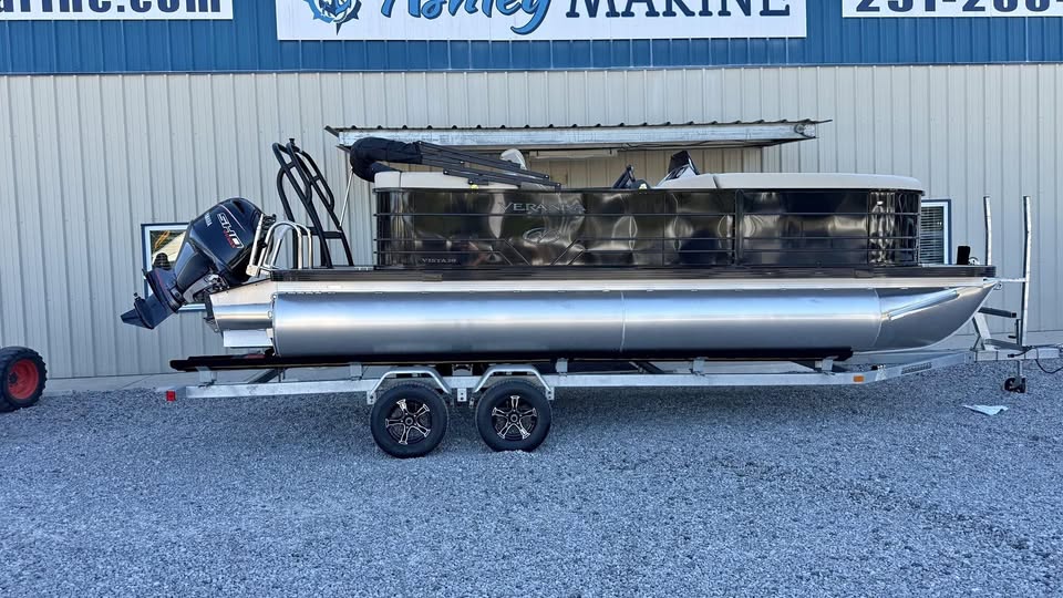 2027 Veranda Vista View Series 20RC-115HP-TRITOON for sale in Pensacola, FL