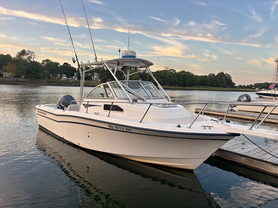 2000 Grady White Seafarer Walk Around 226 for sale in Norton, MA