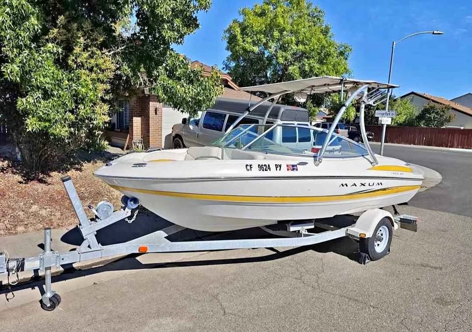 2003 Maxum 1900 sr for sale in Sacramento, CA
