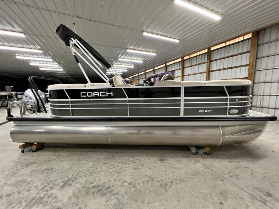 2022 Coach 221 RFC 1-SERIES SPORTTOON for sale in La Porte, IN